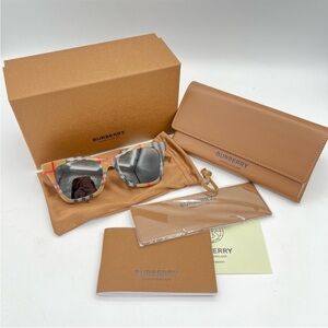 Burberry Elsa Plaid Sunglasses NWT NIB